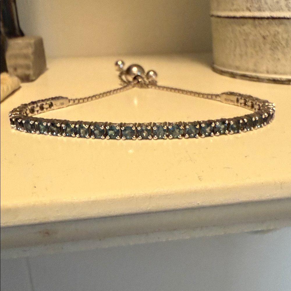 London Blue Bracelet Bolo Adjustable